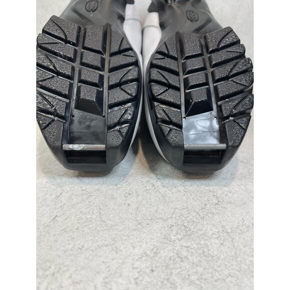 Fischer Sport Cross Country Ski Boot Mens EU42 8.5 US Good Condition - Picture 6 of 8